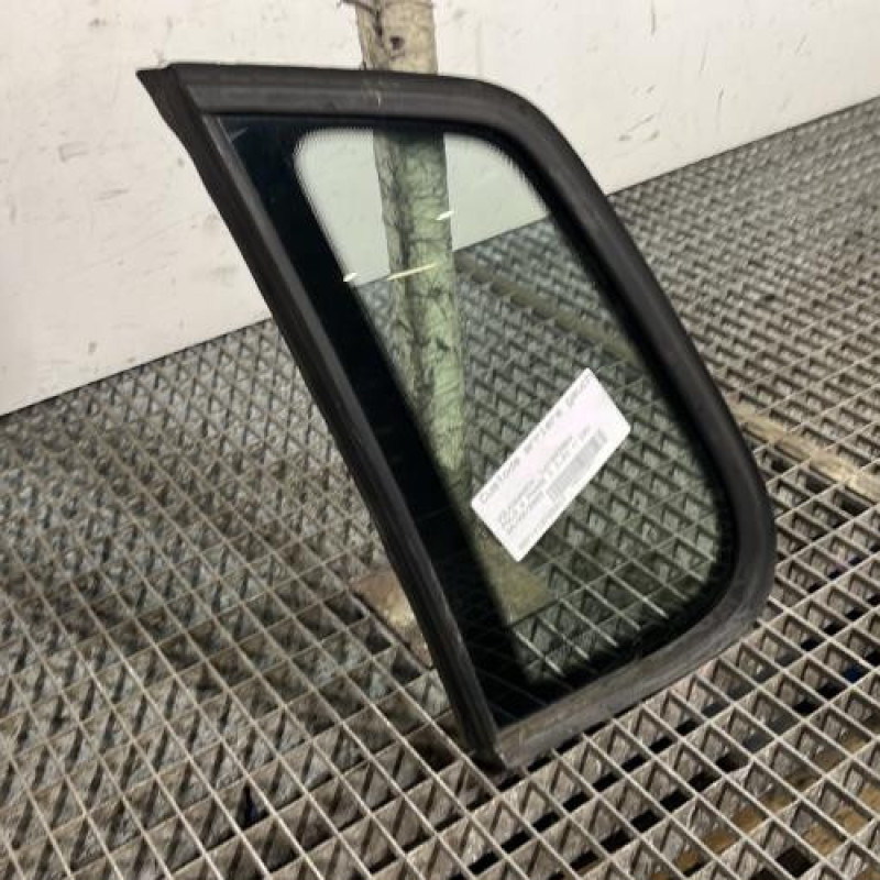 Custode arriere gauche VOLKSWAGEN POLO 4 Photo n°2