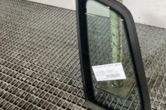 Custode arriere gauche VOLKSWAGEN POLO 4