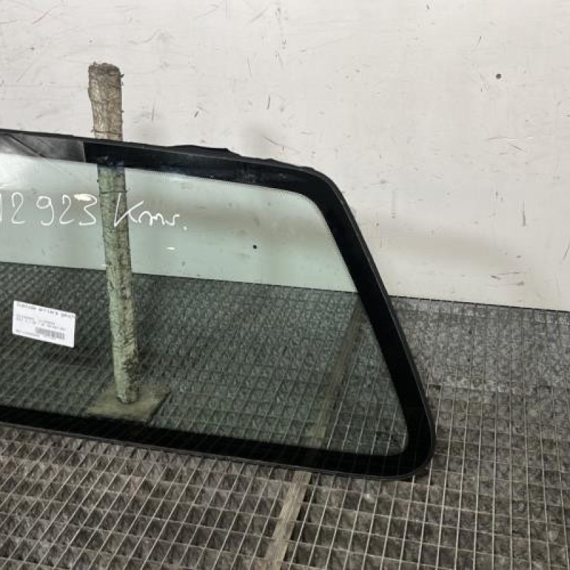 Custode arriere gauche VOLKSWAGEN GOLF 3 Photo n°3