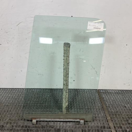 Vitre avant gauche FORD TRANSIT 3 Photo n°1
