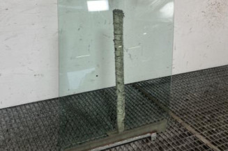 Vitre avant gauche FORD TRANSIT 3