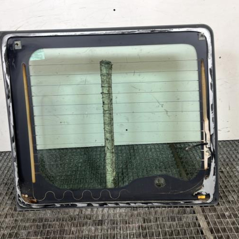 Vitre porte coffre gauche FORD TRANSIT 3 Photo n°4