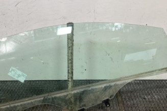 Vitre avant droit KIA RIO 3 Photo n°1