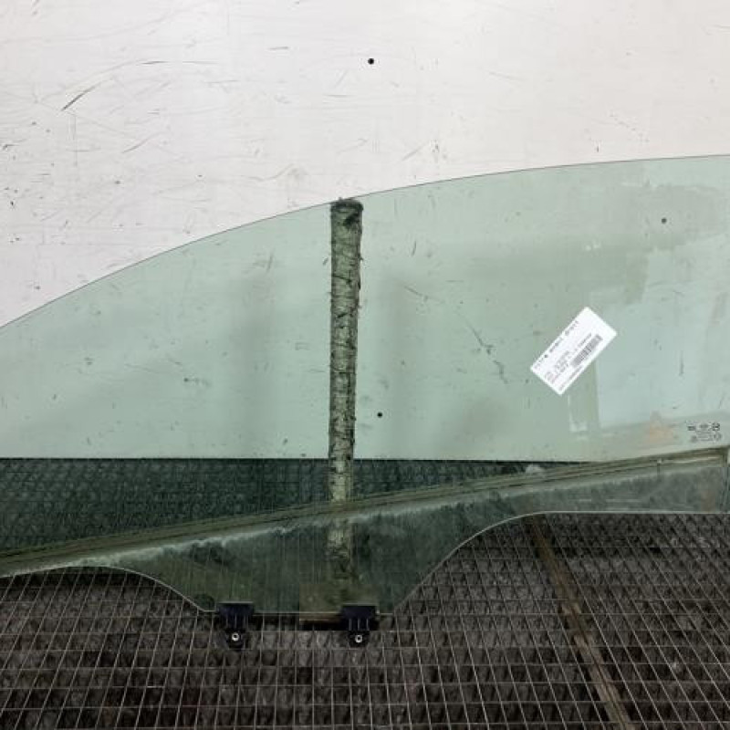 Vitre avant droit KIA RIO 3 Photo n°4