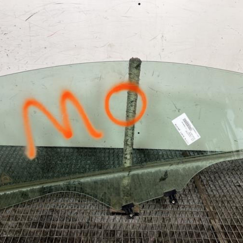 Vitre avant gauche KIA RIO 3 Photo n°4