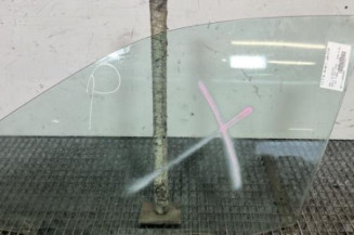 Vitre avant gauche BMW SERIE 3 E46 Photo n°1