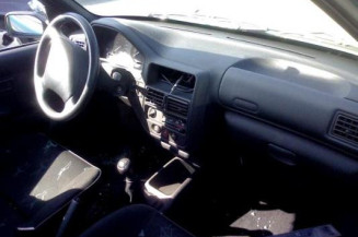 Amortisseur avant droit PEUGEOT 106