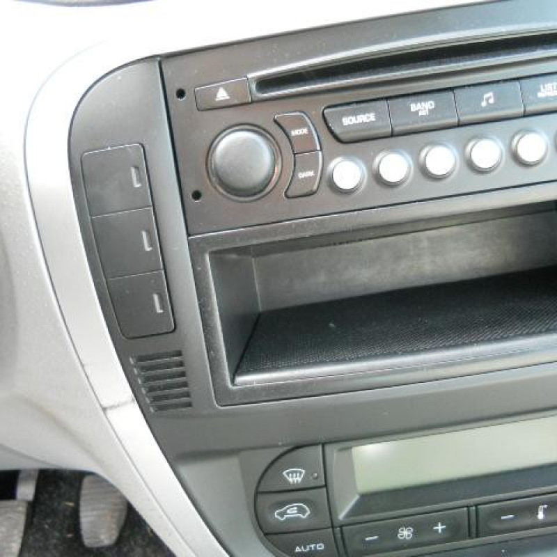 Amortisseur avant droit CITROEN C3 1 Photo n°7