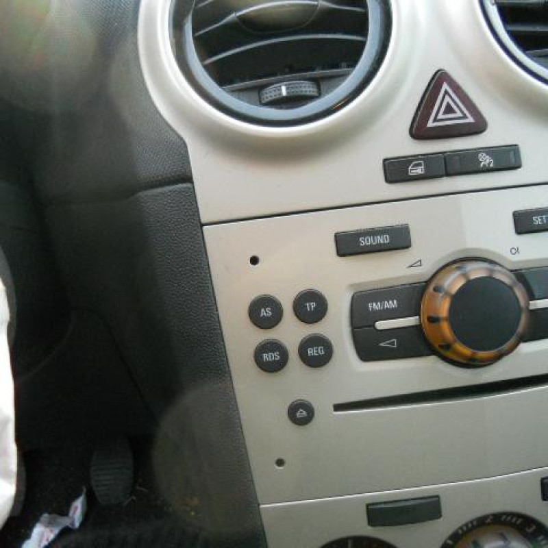 Amortisseur avant droit OPEL CORSA D Photo n°9