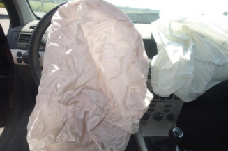 Amortisseur avant droit OPEL ASTRA H