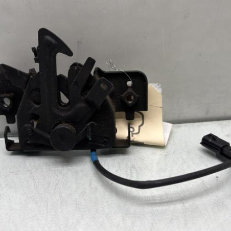 Fermeture de capot RENAULT MEGANE 4 Photo n°1