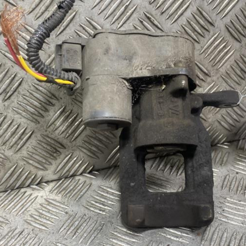 Etrier arriere droit (freinage) OPEL GRANDLAND X 1 Photo n°3