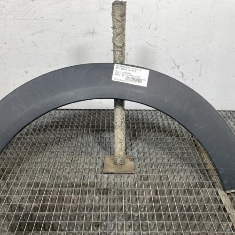 Extension d'aile arriere droit MINI MINI 2 R55 Photo n°1