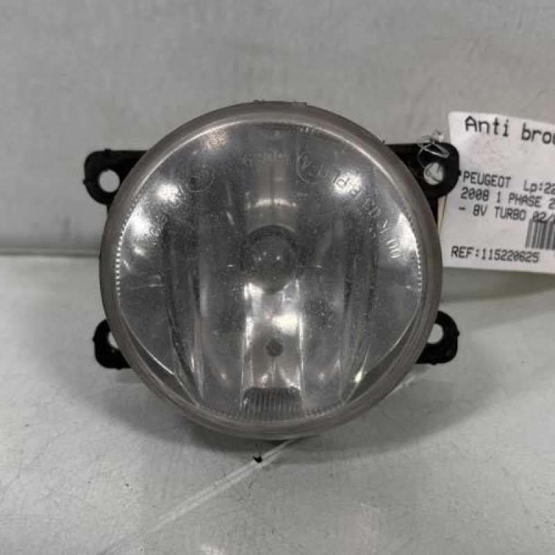 Anti brouillard droit (feux) PEUGEOT 2008 1 Photo n°1