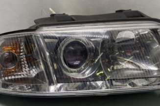 Optique avant principal droit (feux)(phare) AUDI A4 1 Photo n°1