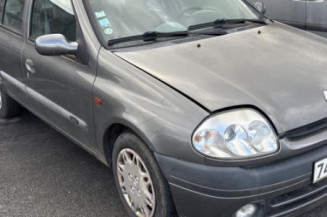 Aile avant droit RENAULT CLIO 2