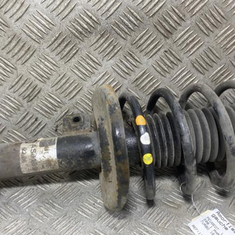 Amortisseur avant gauche PEUGEOT 208 1 Photo n°1