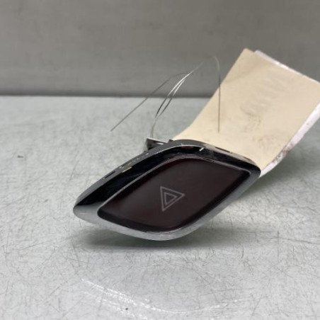 Bouton de warning CITROEN C3 2 Photo n°1