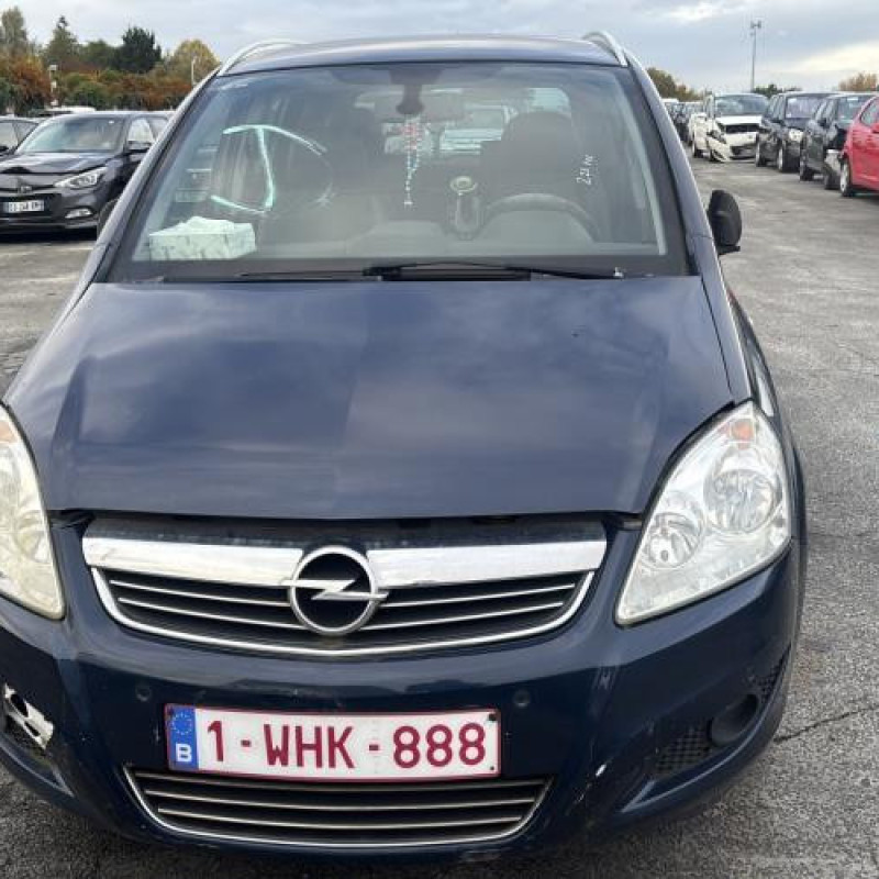 Aile avant droit OPEL ZAFIRA B Photo n°15