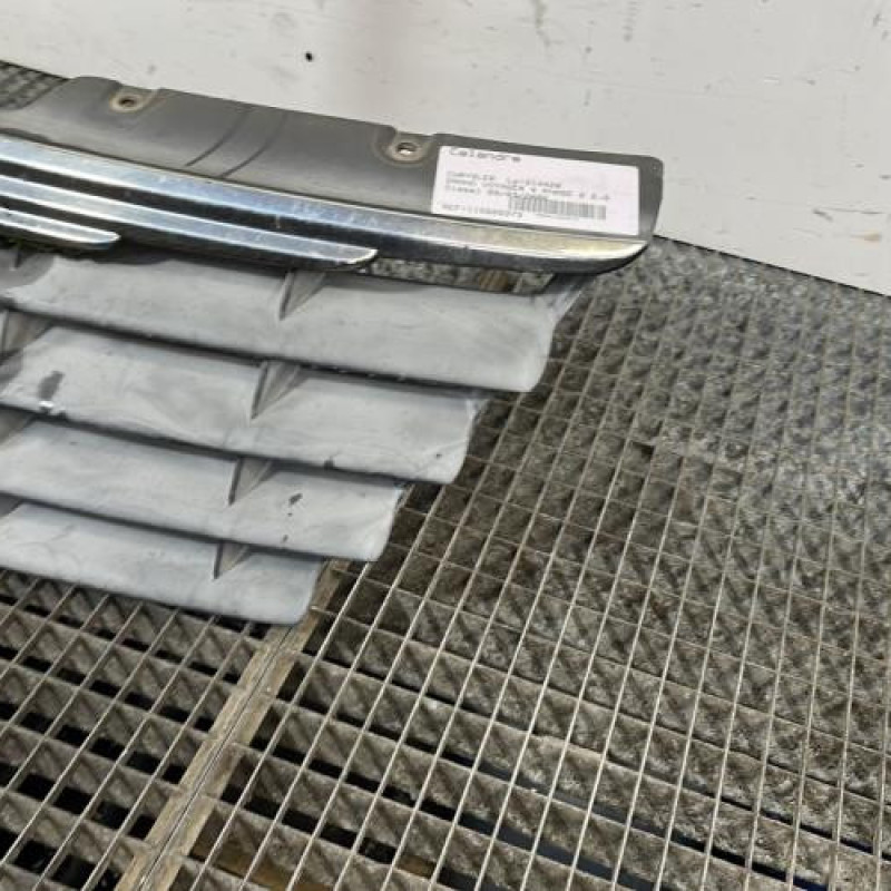 Calandre CHRYSLER GRAND VOYAGER 4 Photo n°3