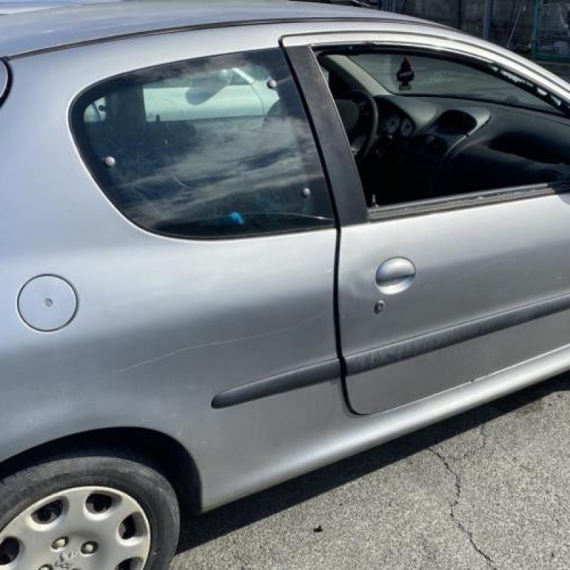 Optique avant principal droit (feux)(phare) PEUGEOT 206 Photo n°10