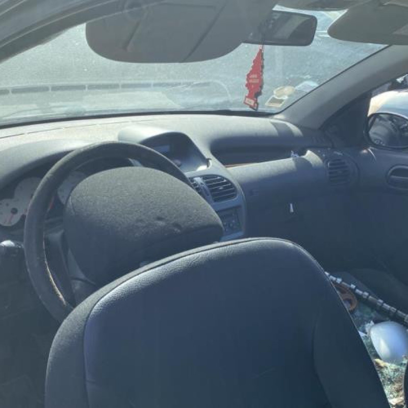 Optique avant principal droit (feux)(phare) PEUGEOT 206 Photo n°13