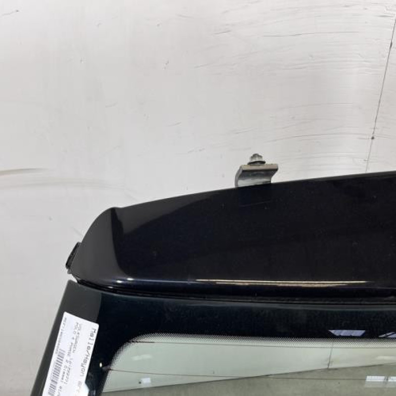 Malle/Hayon arriere VOLKSWAGEN POLO 4 Photo n°2