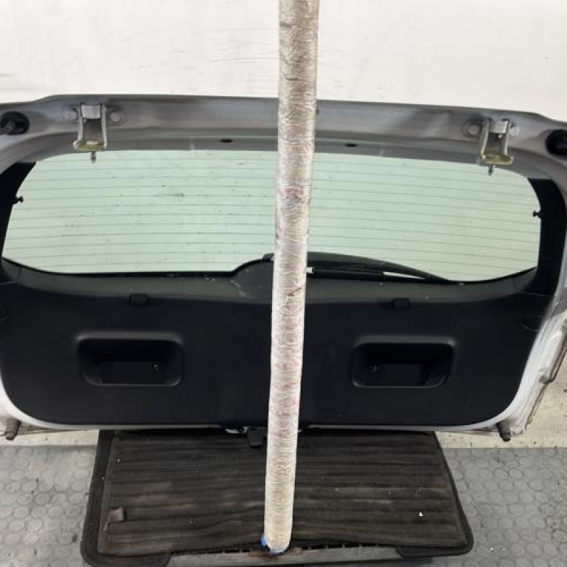 Malle/Hayon arriere CITROEN C3 2 Photo n°12