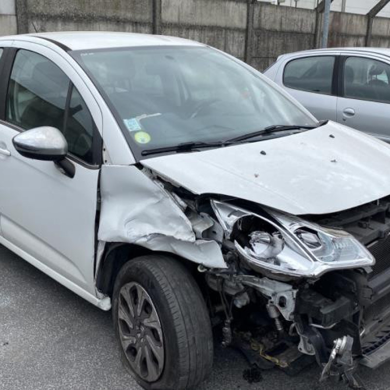 Malle/Hayon arriere CITROEN C3 2 Photo n°14