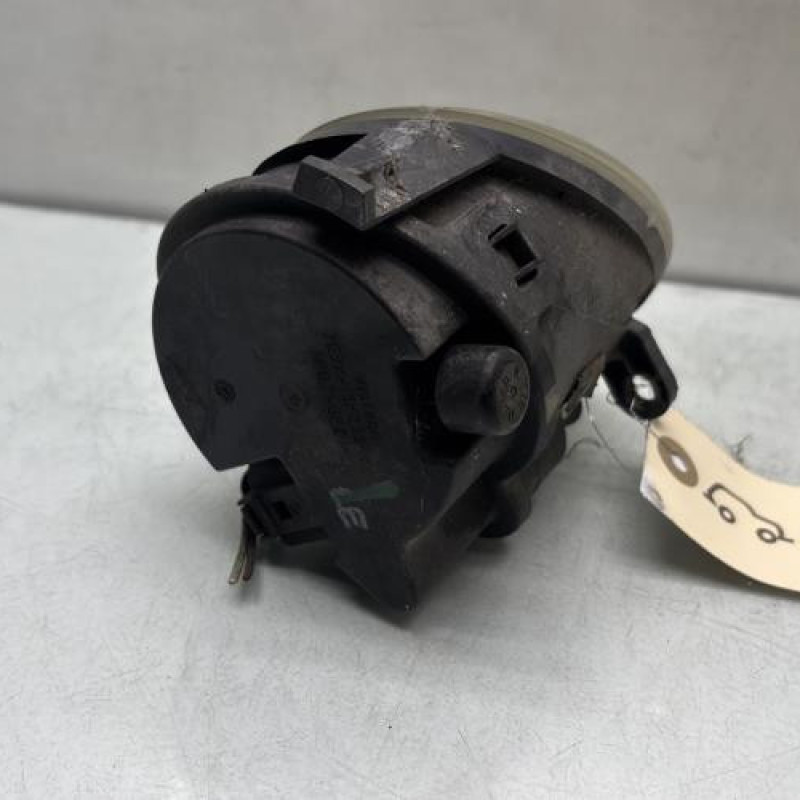 Anti brouillard gauche (feux) AUDI A6 3 Photo n°2