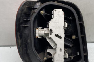 Feu arriere principal droit (feux) VOLKSWAGEN POLO 3