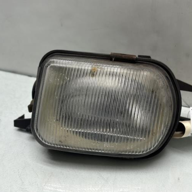 Anti brouillard droit (feux) MERCEDES CLASSE C 203 Photo n°1