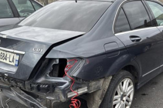 Charniere de capot MERCEDES CLASSE C 204