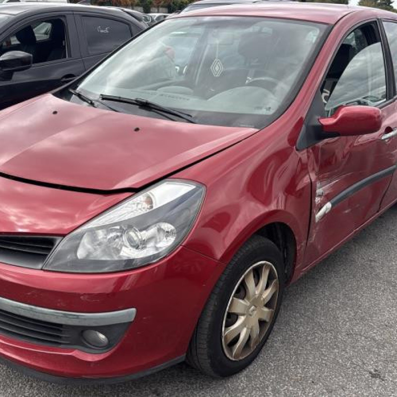 Feu arriere principal droit (feux) RENAULT CLIO 3 Photo n°15