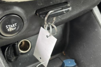 Catadioptre arriere droit RENAULT CLIO 4