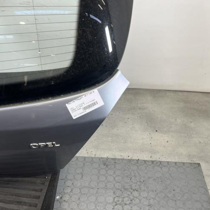Malle/Hayon arriere OPEL CORSA D Photo n°4