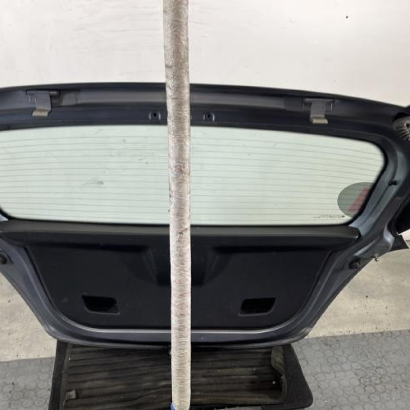 Malle/Hayon arriere OPEL CORSA D Photo n°11