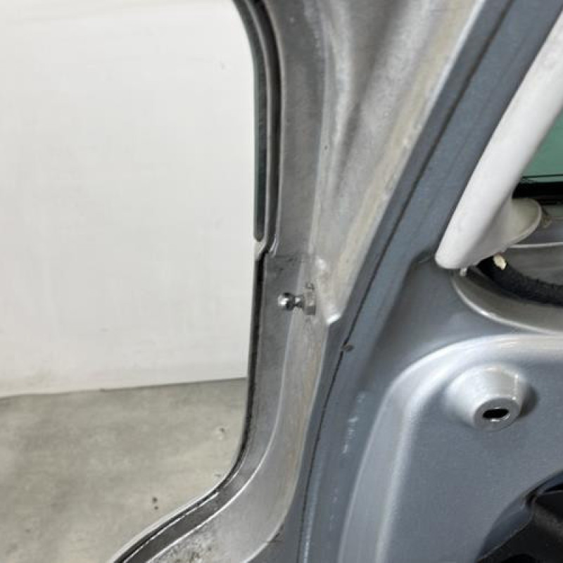 Malle/Hayon arriere PEUGEOT 807 Photo n°11