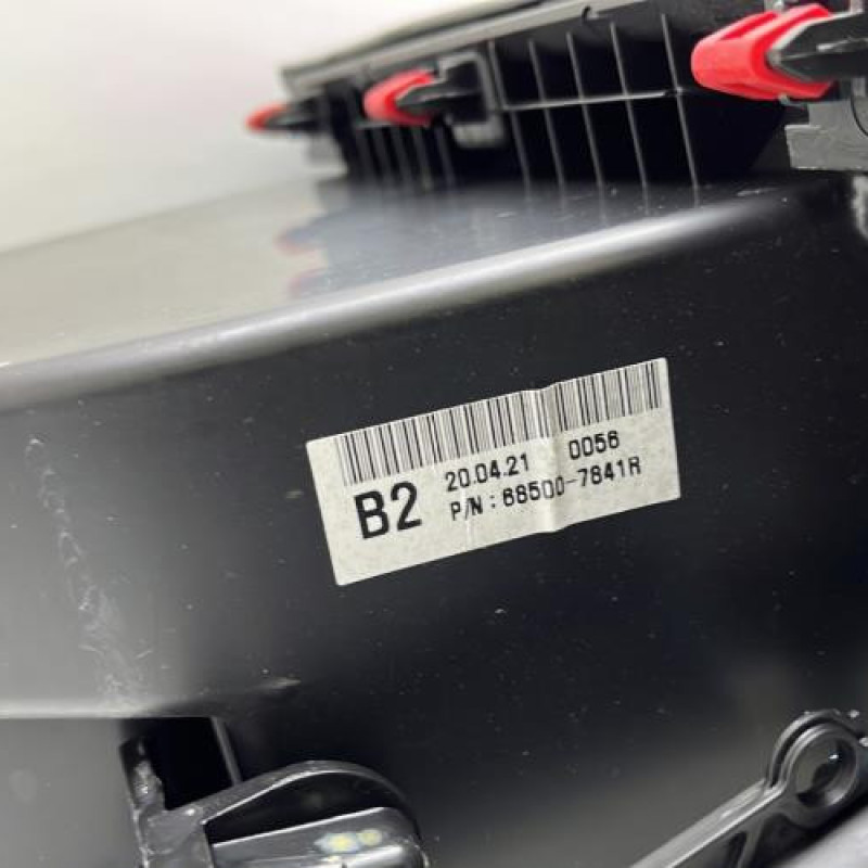 Boite a gants RENAULT ARKANA Photo n°6