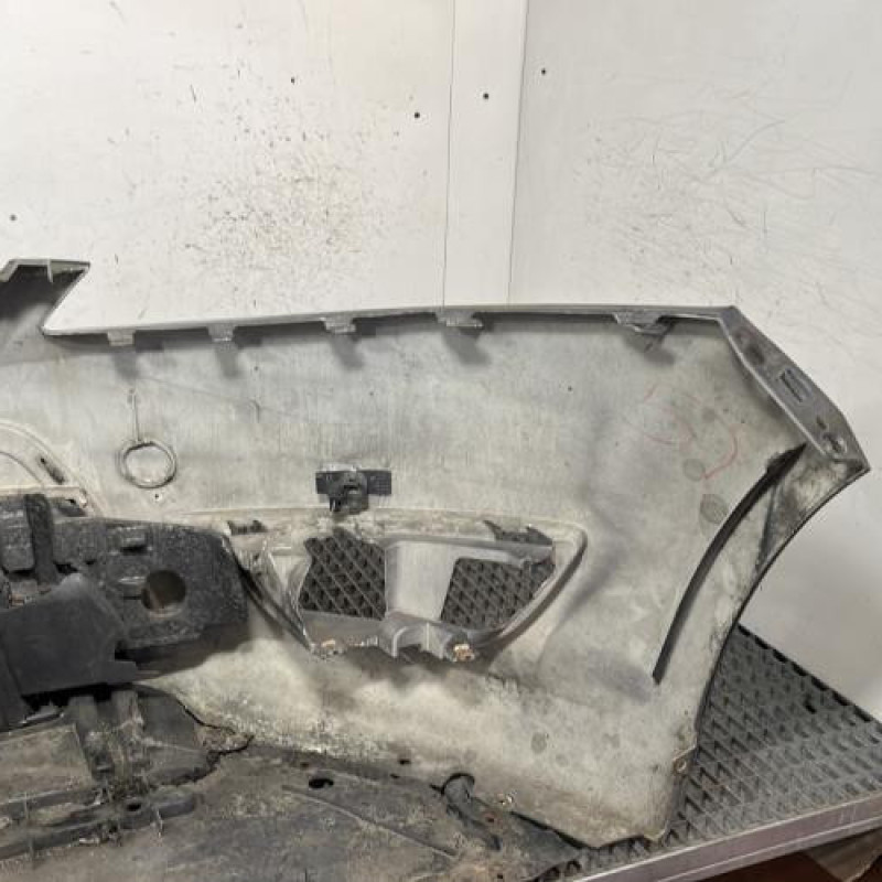 Pare choc avant FORD MONDEO 3 Photo n°4