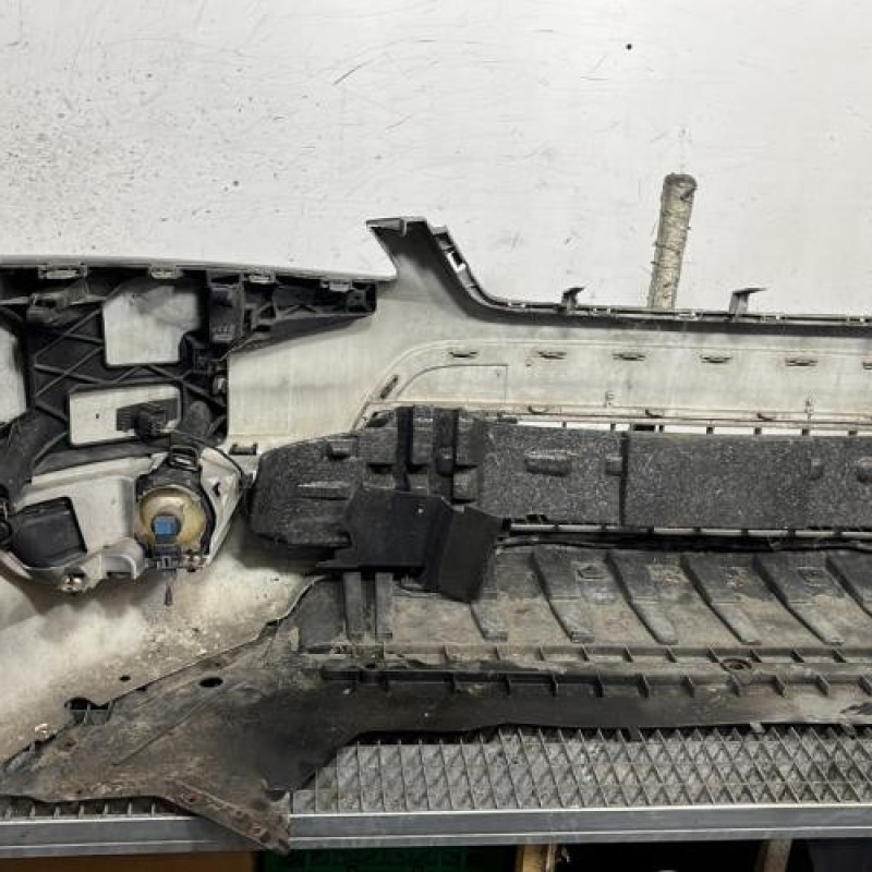 Pare choc avant FORD MONDEO 3 Photo n°6