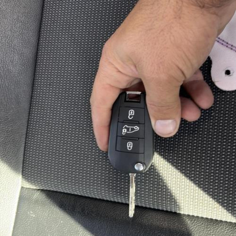 Boite a gants OPEL VIVARO 3 Photo n°19