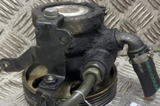 Pompe de direction CITROEN XSARA PICASSO Photo n°1