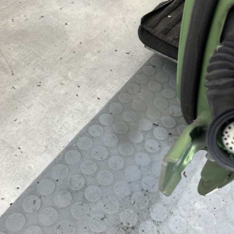 Porte avant gauche FORD FIESTA 5 Photo n°3