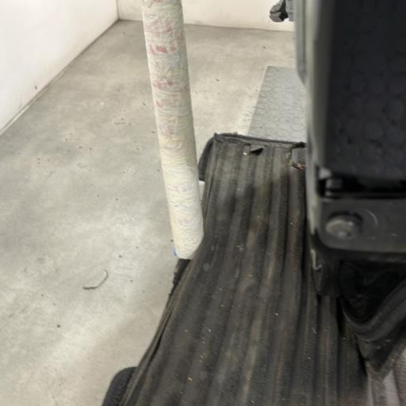 Porte arriere droit VOLKSWAGEN POLO 4 Photo n°3