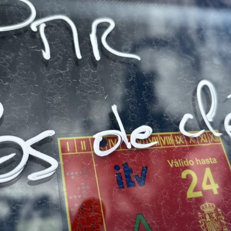 Porte arriere droit VOLKSWAGEN POLO 4 Photo n°16