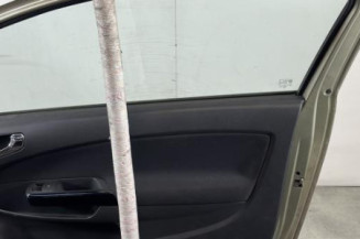 Porte avant droit OPEL CORSA D