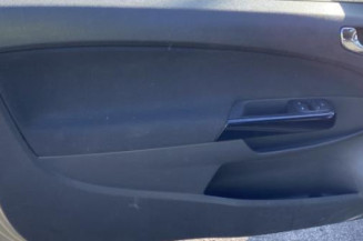 Porte avant droit OPEL CORSA D