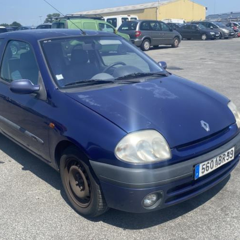 Porte avant droit RENAULT CLIO 2 Photo n°9