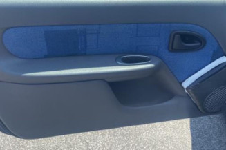 Porte avant droit RENAULT CLIO 2